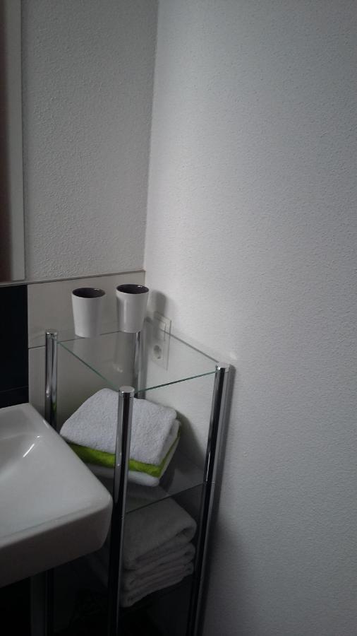 Appartement Falkner Manuel นีเดอร์ทาย ภายนอก รูปภาพ